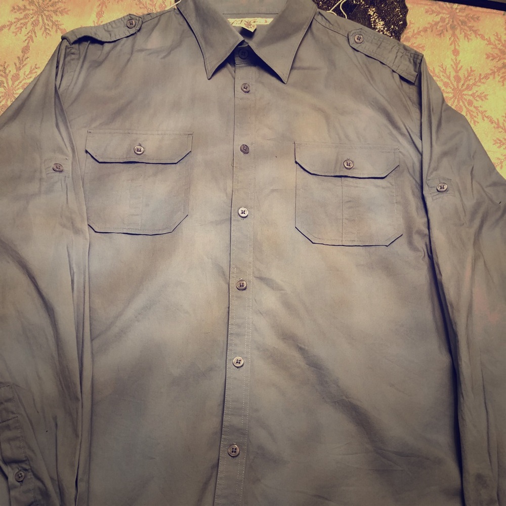 Vintage light blue men’s shrt or lng sleeve shirt